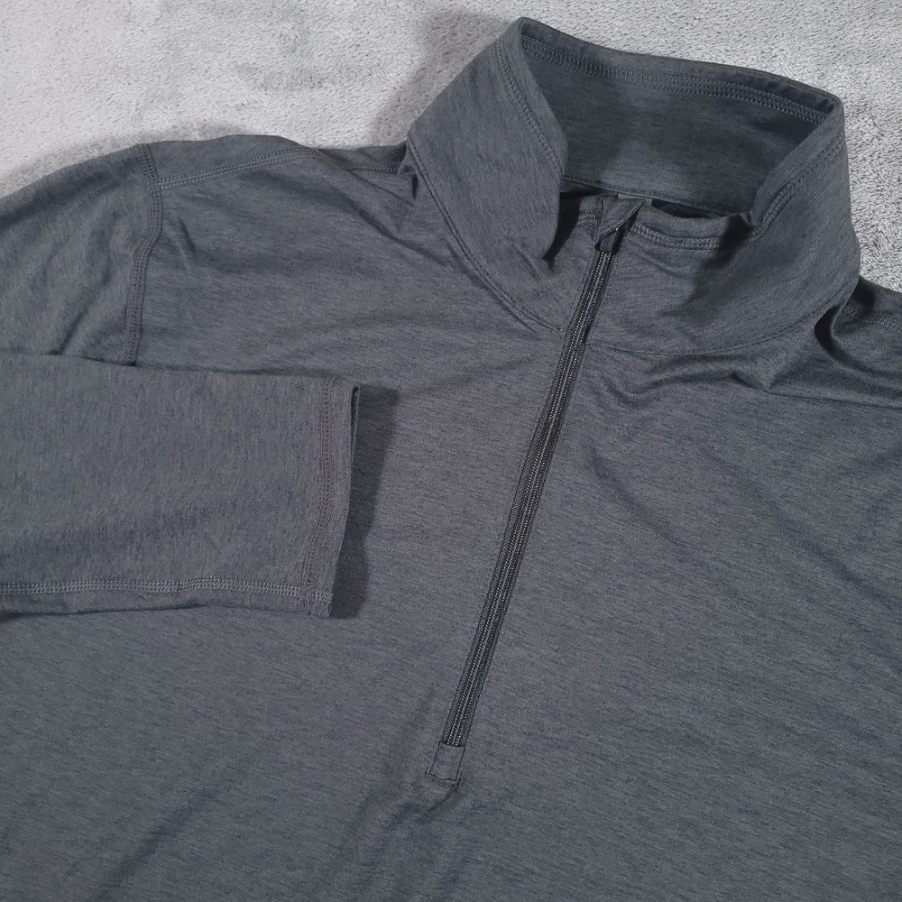 Vuori Ease Performance Pullover Mens Large 1/2 Zip Gray Stretch Athleisure V2001